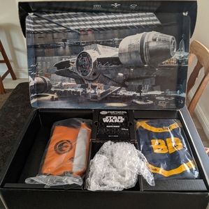 Star Wars Loot Crate less 1 item? cross posted
